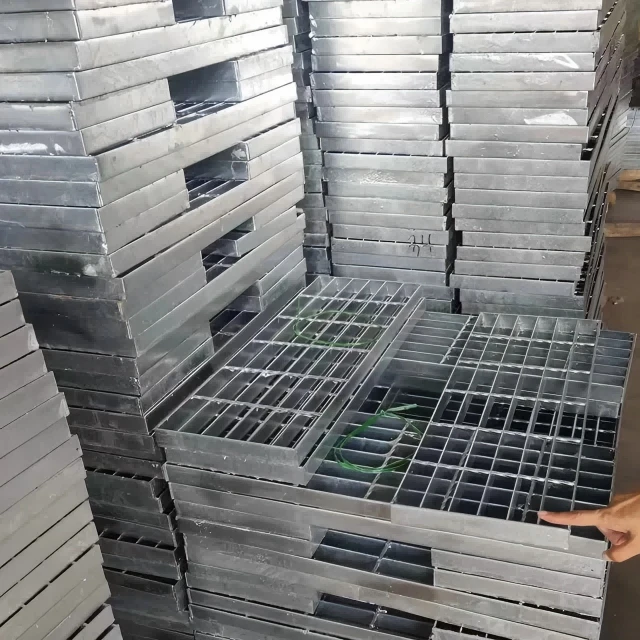 Galvanized Metal Steel Bar Grating With Fixing Clips factory